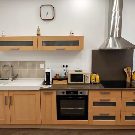 Апартаменты La Maison De Violette Meuble Classe 3 Etoiles Montdidier (Somme)